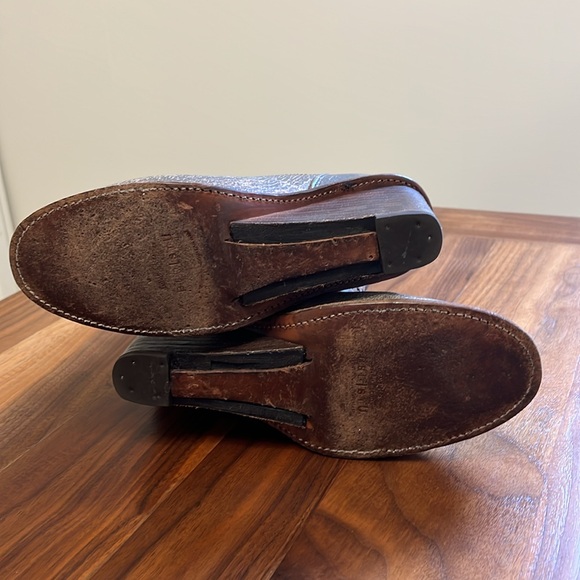 Bed Stu Cobbler Leather Duchess Perforated Wedge Pull On Boots Smoke Grey Lux 9 - Picture 6 of 13